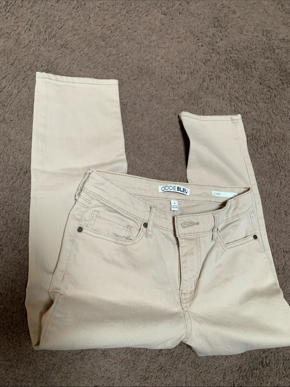 Code Bleu Neutral Beige classic capris